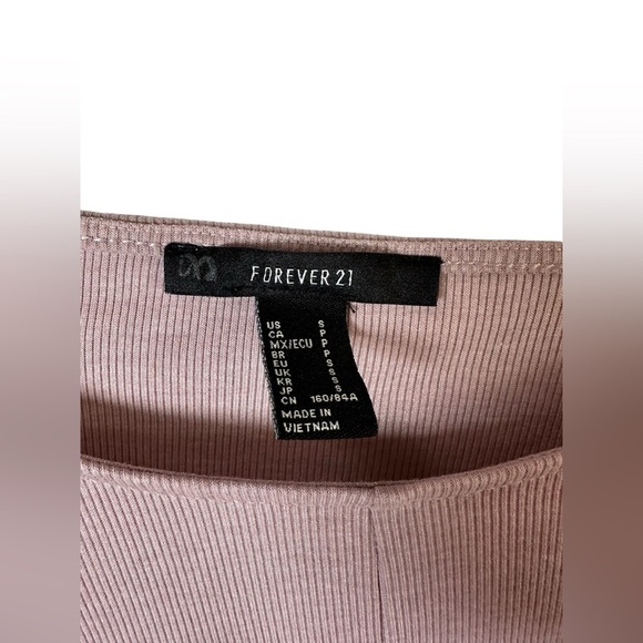 Forever 21 Ribbed Knit Twisted Knot Front Crop Top Mauve Size S - Picture 2 of 5
